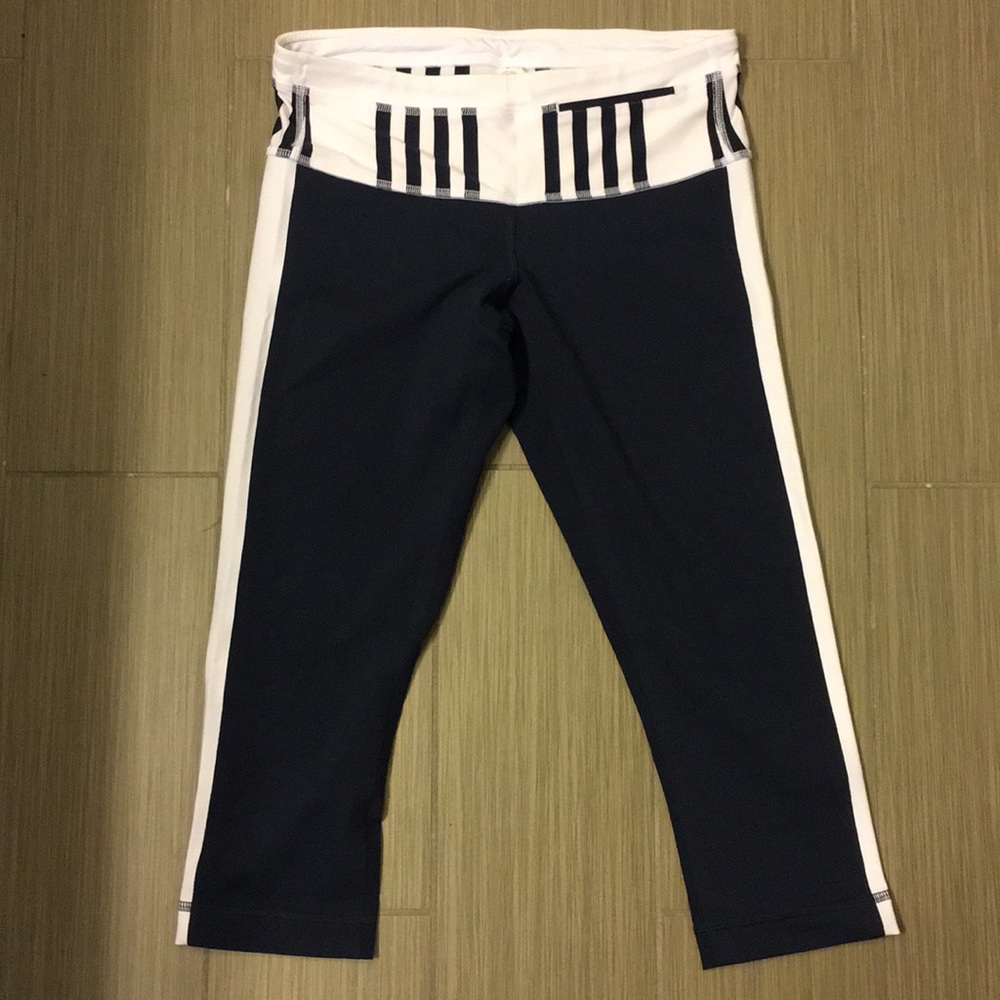 Lululemon low rise crop legging